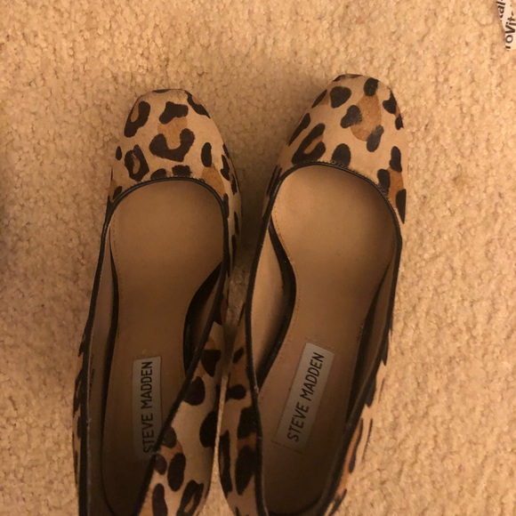 Heels - Picture 2 of 3